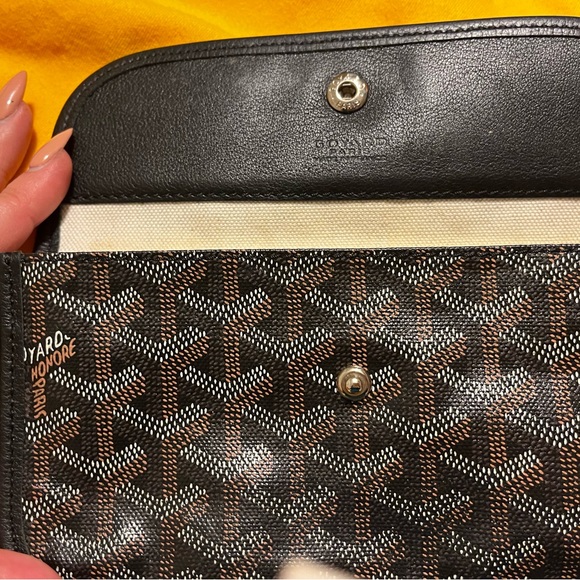 Goyard wallet/ pouch - Picture 2 of 4
